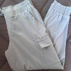 All in Motion Women's Light Gray Joggers